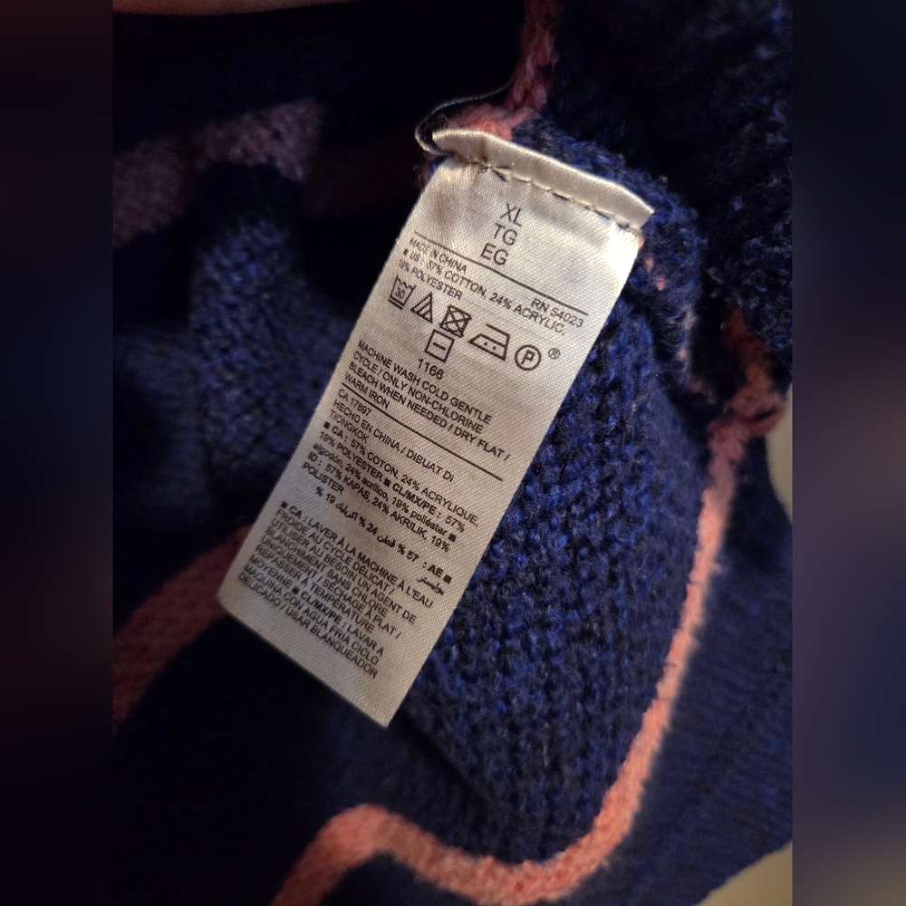 Old Navy size XL Blue and Pink Striped Sweater - Picture 7 of 7